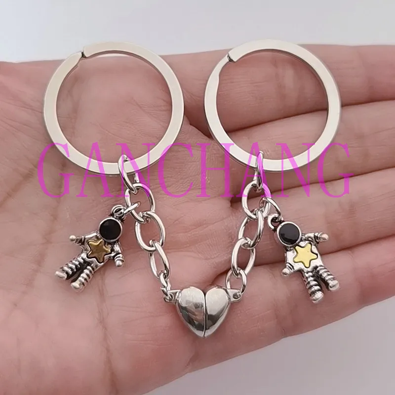 New Design Keychain Astronaut Star Magnetic Button Key Ring Spaceman Key chains For Couple Friend Gifts DIY Handmade Jewelry