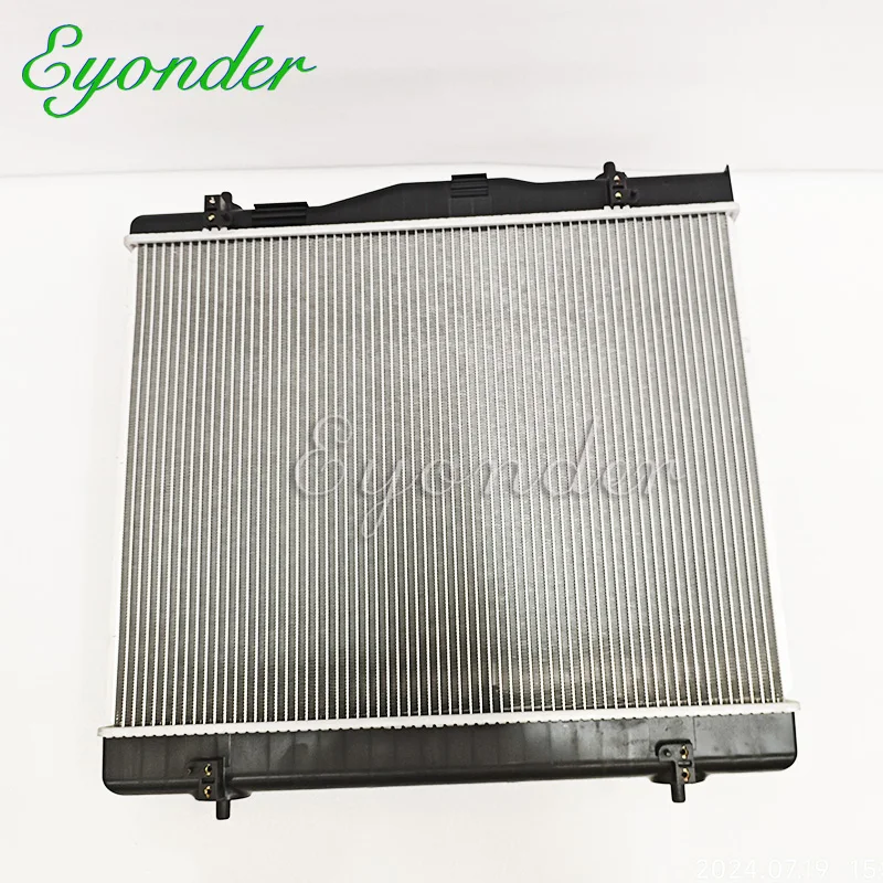 Auto Parts Cooling Radiator for Toyota HIACE 2.7 AT 2004- 16400-75480 16400-75481 1640075480 1640075481