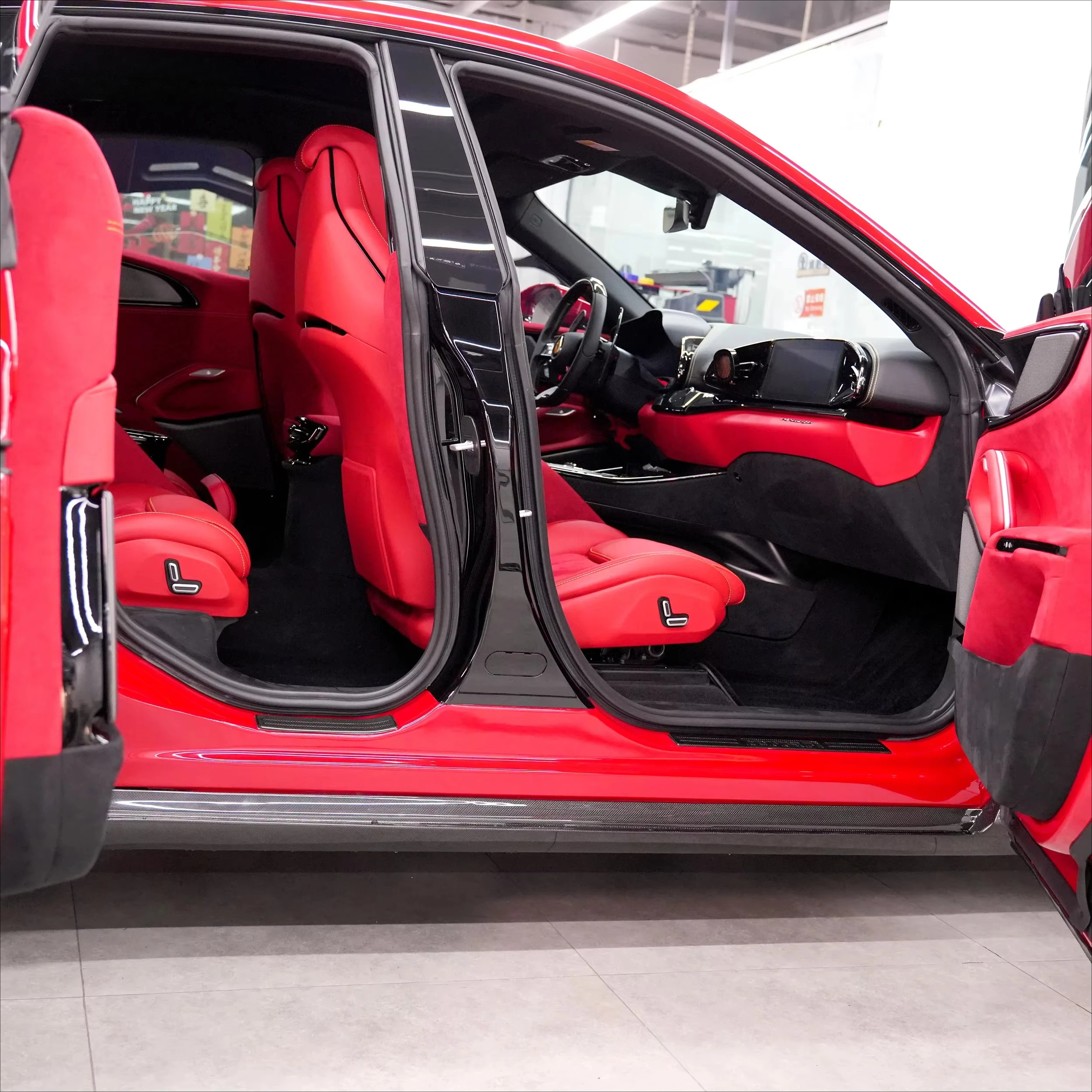 Aulena Dry Carbon Welcoming Pedal Wheel Arches  Side Skirts  Rear Diffuser for Purosangue OEM