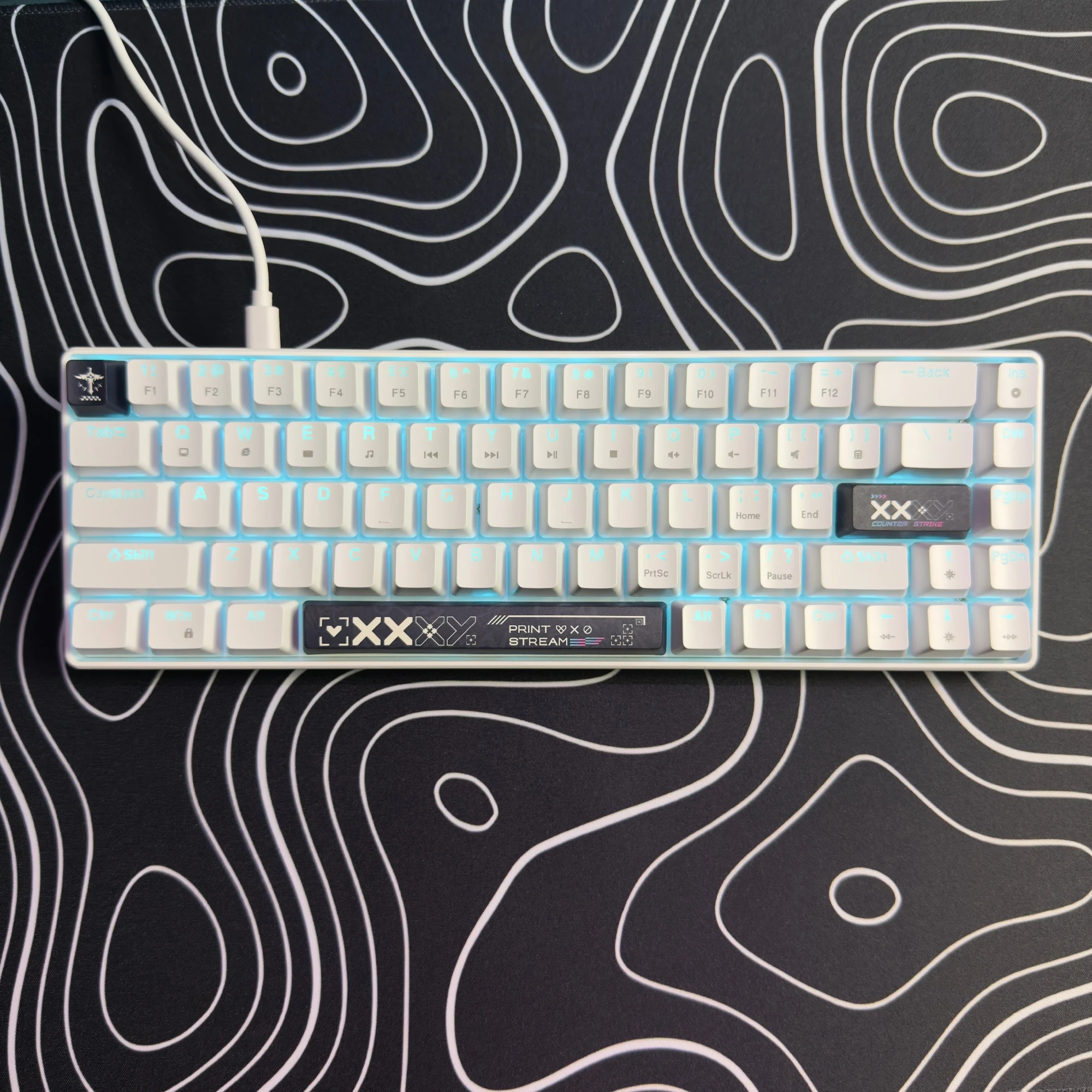 

68 Keys Mini Mechanical Gaming Keyboard Blue Switches Detachable Type-C Cable Blue Backlight Work Game Dual Scene Portable Durab