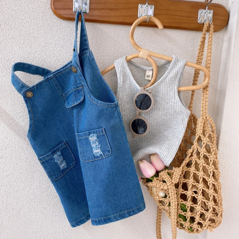

2025Spring Summer New Girls' Outfit Denim Strap Dress with Sleeveless Vest Two-Piece Set