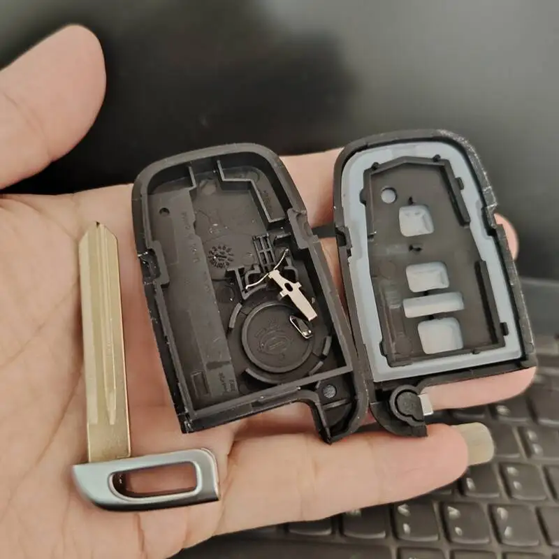Carcasa de llave remota de 2/3/4 botones para Kia K2 K5 Hyundai Genesis Accent I30 IX35 I45 Tucson Solaris Sonata Santa Fe Elantra Equus