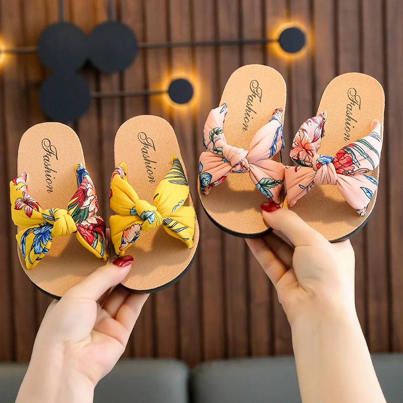 2024 Children Slippers Girls Wearing Slippers Outside Cute Bow Anti Slip Beach Slippers Contrast Color Kid Slippers