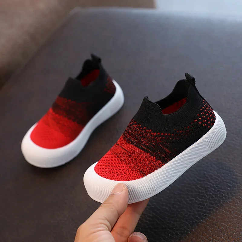 Kids Sneakers Breathable Mesh Children\'s Tennis Shoes Lightweight Boys Girls Casual Shoes Knitted Slip on Board Shoes Zapatillas