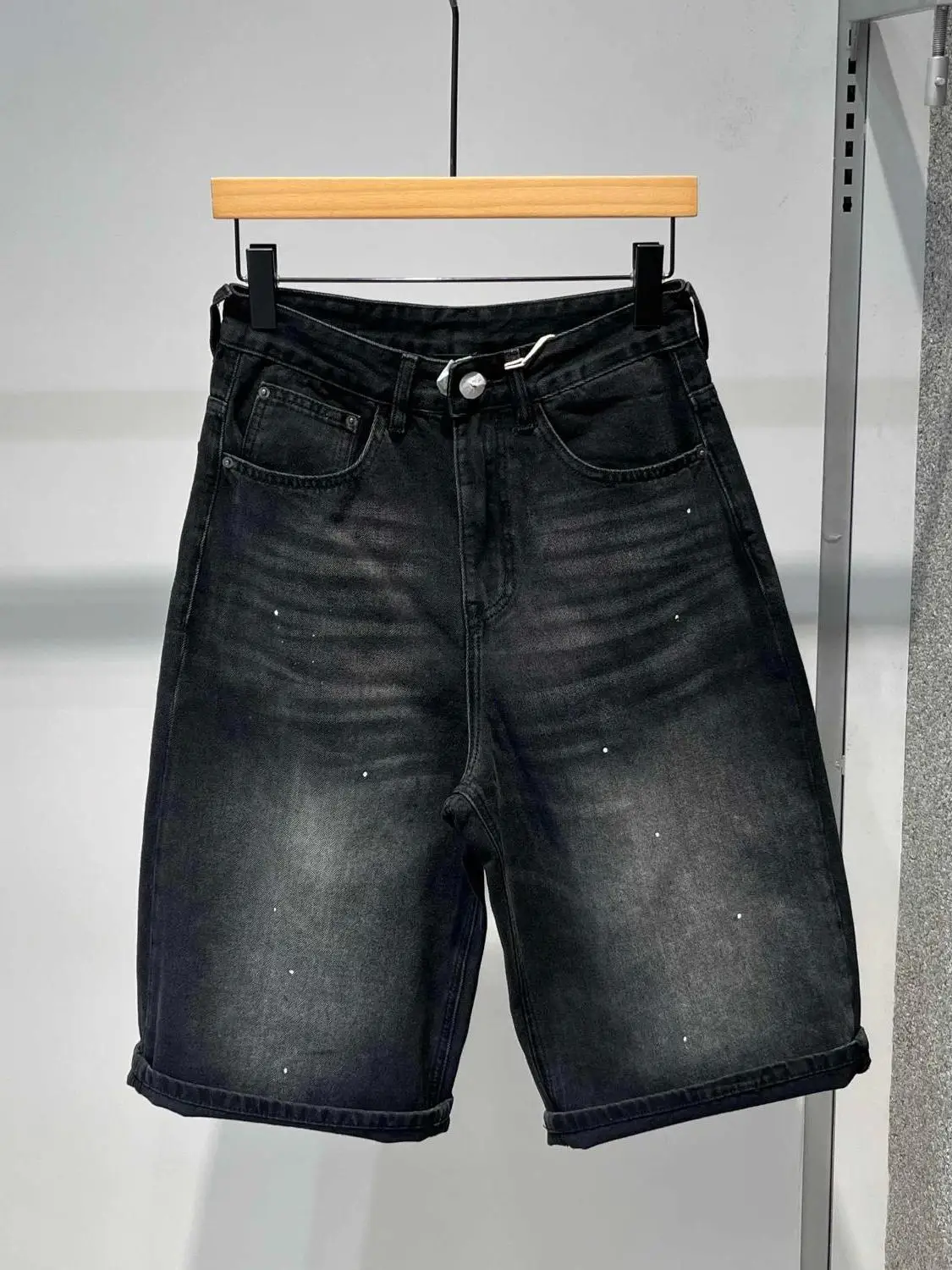 

Summer Large Size Men's Casual Straight Leg Jeans Short Pants High Street Style Dyeing Denim Wear Resistant mid Waist Zipper
