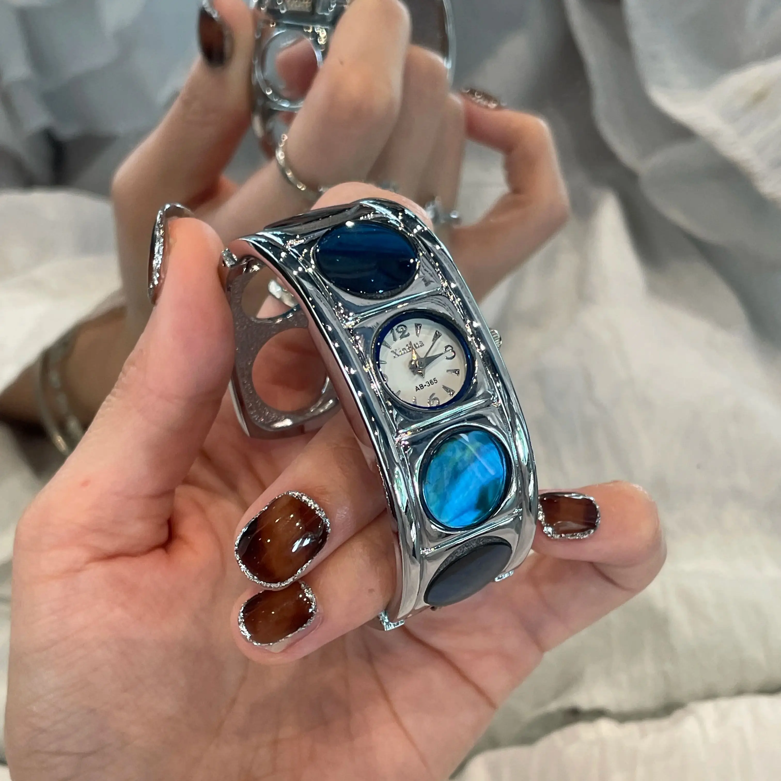

Fashion Women Watches Luxury Quartz Wristwatches for Women Clock Gift Reloj Mujer Girls Clock Gift