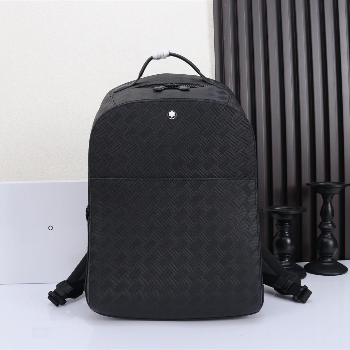 

Fashion Mens Backpack Large-capacity Top-grain Cowhide Business Casual Laptop Backpack Multi-functional Laptop Travel Bag
