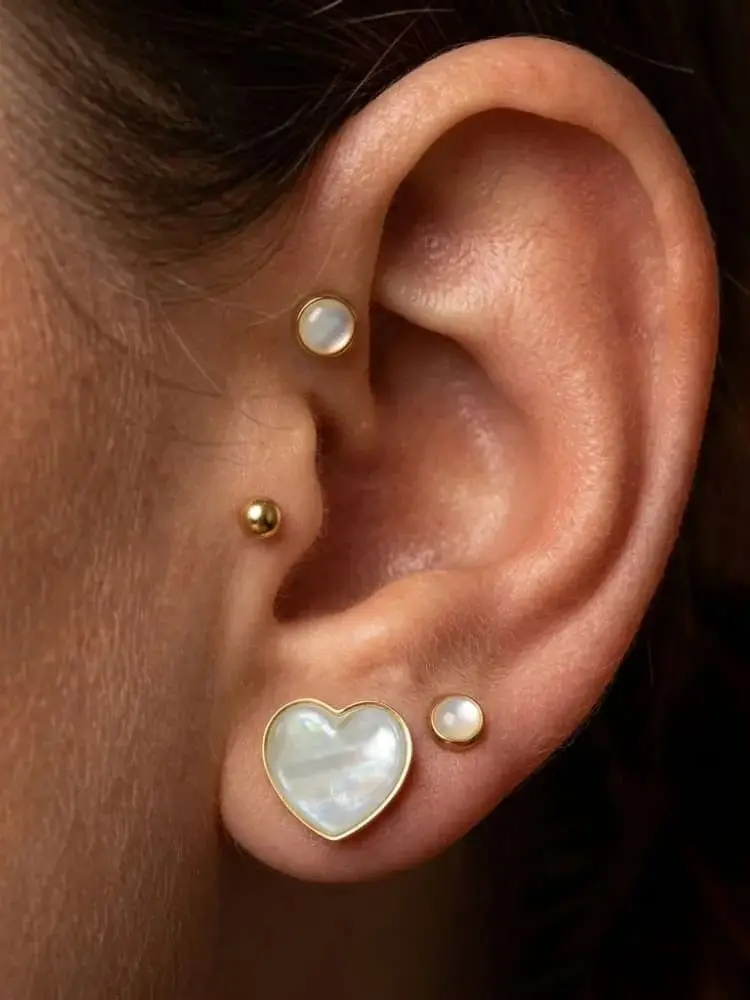 Casvort 2 sztuk moda serce muszla tunele do uszu zatyczki biżuteria do ciała eleganckie wskaźniki uszu Piercing Stretchin kobiety prezent Expander — zdjęcie 2