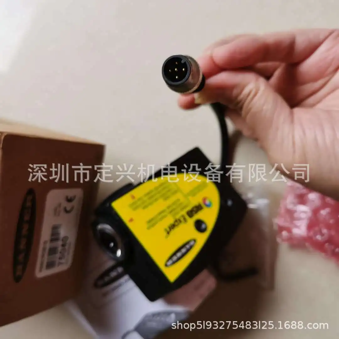 BANNER R58ECRGB1Q Banner Color Sensor