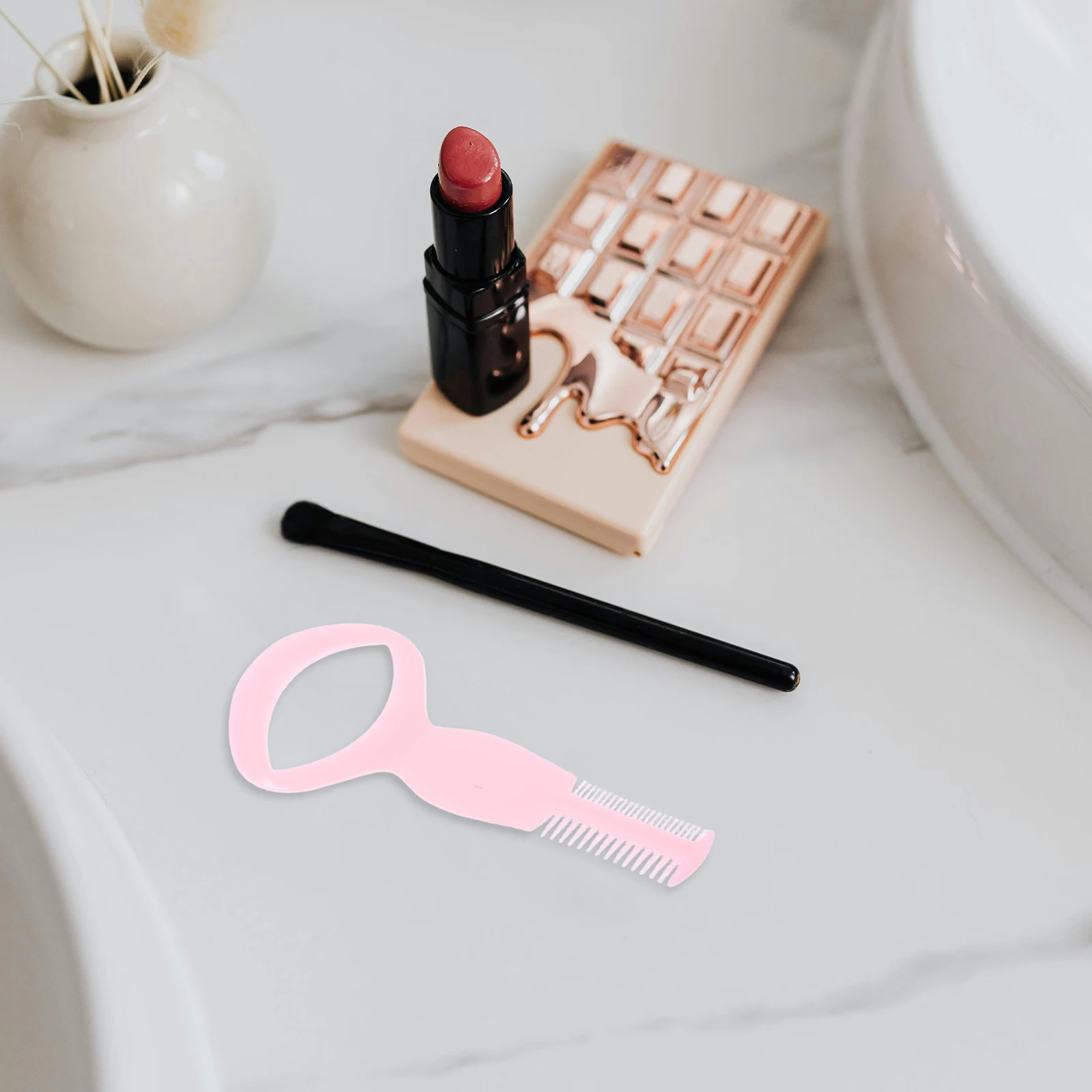 

Plastic Mascara Applicator Guard Tool Eyelash Eyebrow Comb Random Color 2-Sided Design Durable Hard Material Eyelash