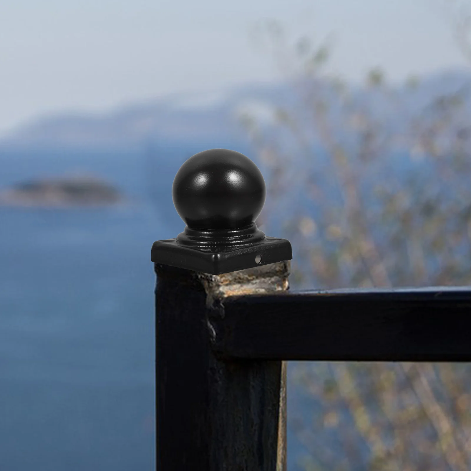 

Sturdy Metal Fence Cap Iron Finial Long-Lasting Protective Decorative Fence Railing Cover for Garden Gate Post Topper