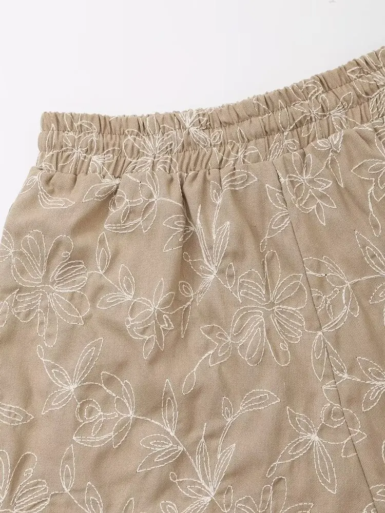 Tangada 2024 Women Khaki Embroidery Shorts High Waist Elastic 85% Cotton Shorts 6H0202