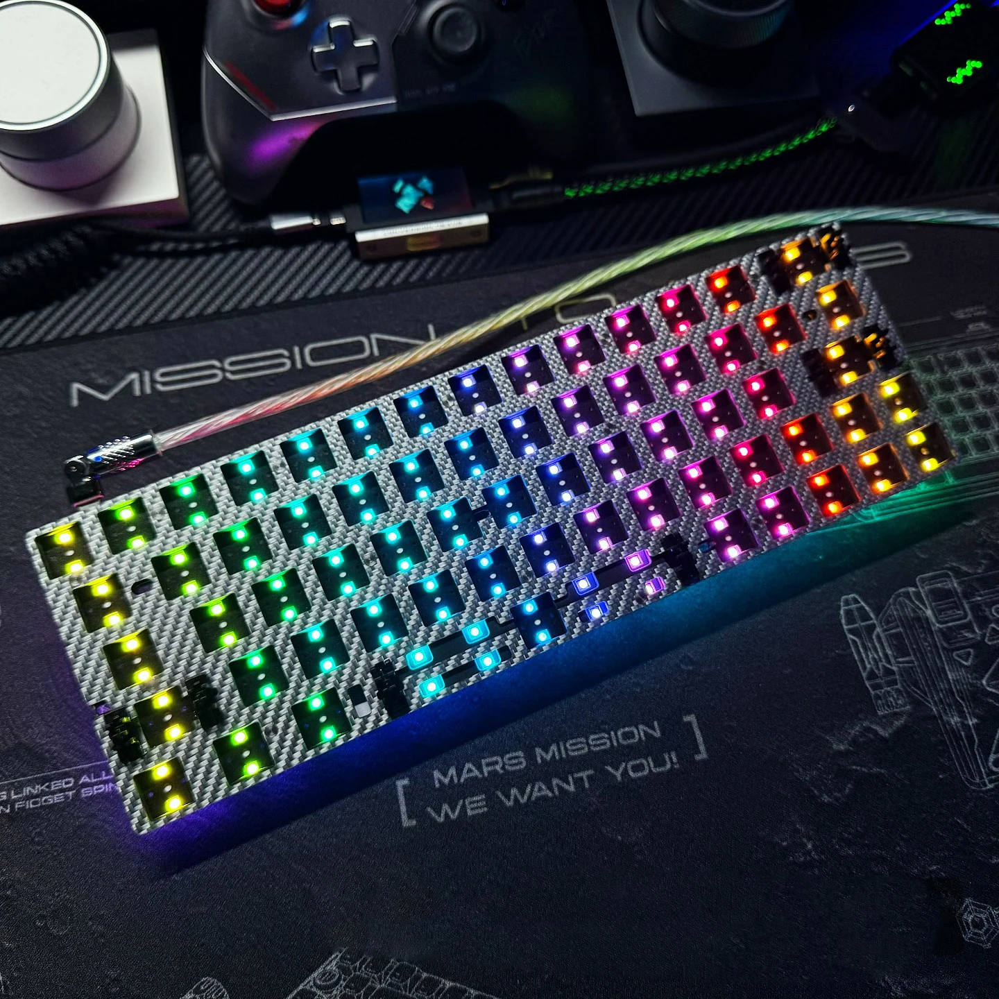 Everglide AE64PRO Magnetic Keyboard PCB 0.001 RT Total 174 RGB Leds Powered By Sparklink 480Mhz MCU GH60 Case Support
