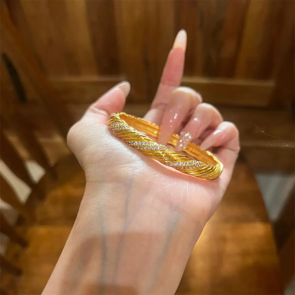 

Браслет с гальваническим цирконом и витым узором, модный новый китайский браслет, высококачественные дизайнерские украшения