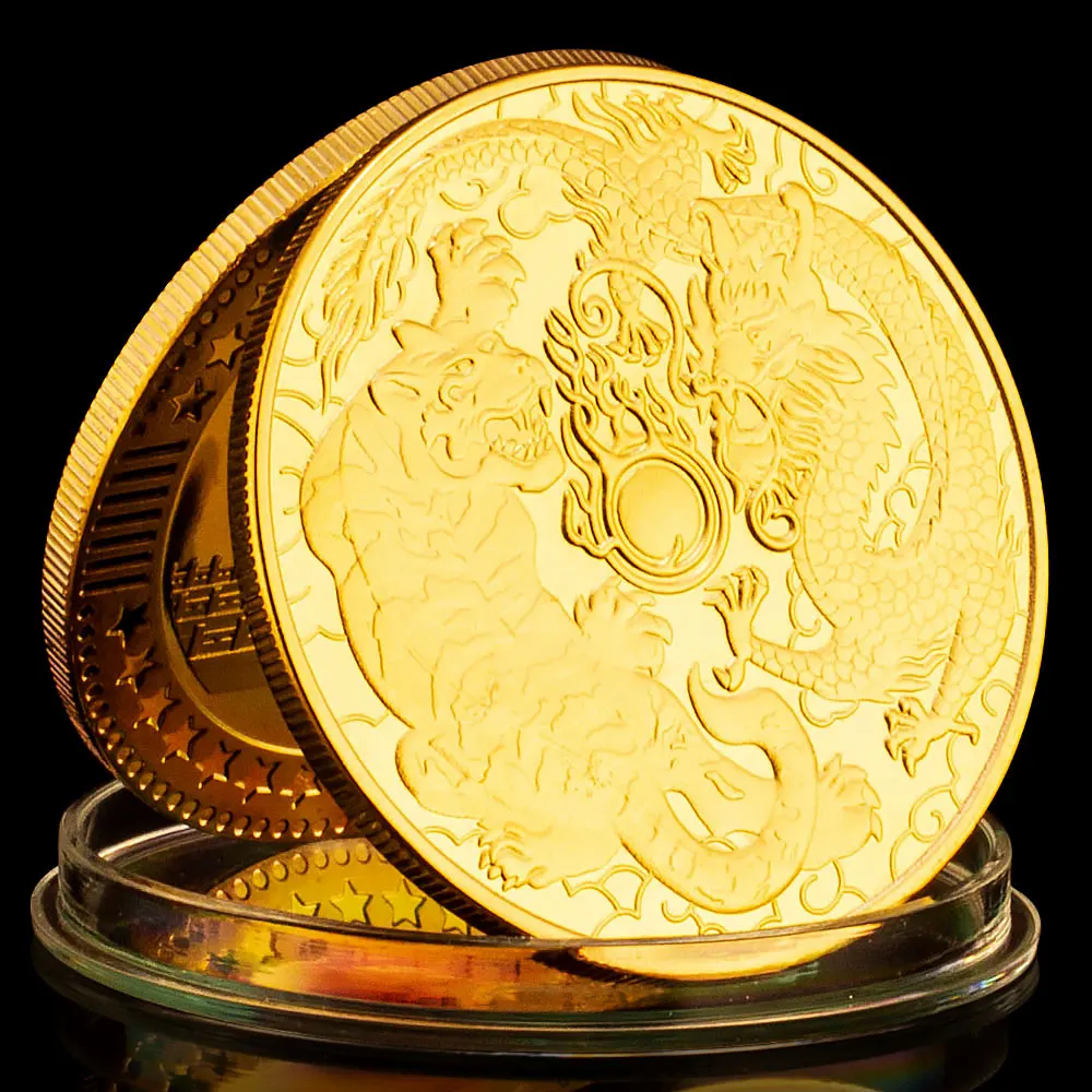 Dragon Fights with Tiger Pattern Medal Ancient Aisa Myths Legends Gold Plated Commemorative Coins Tai Chi Bring You Good Luck