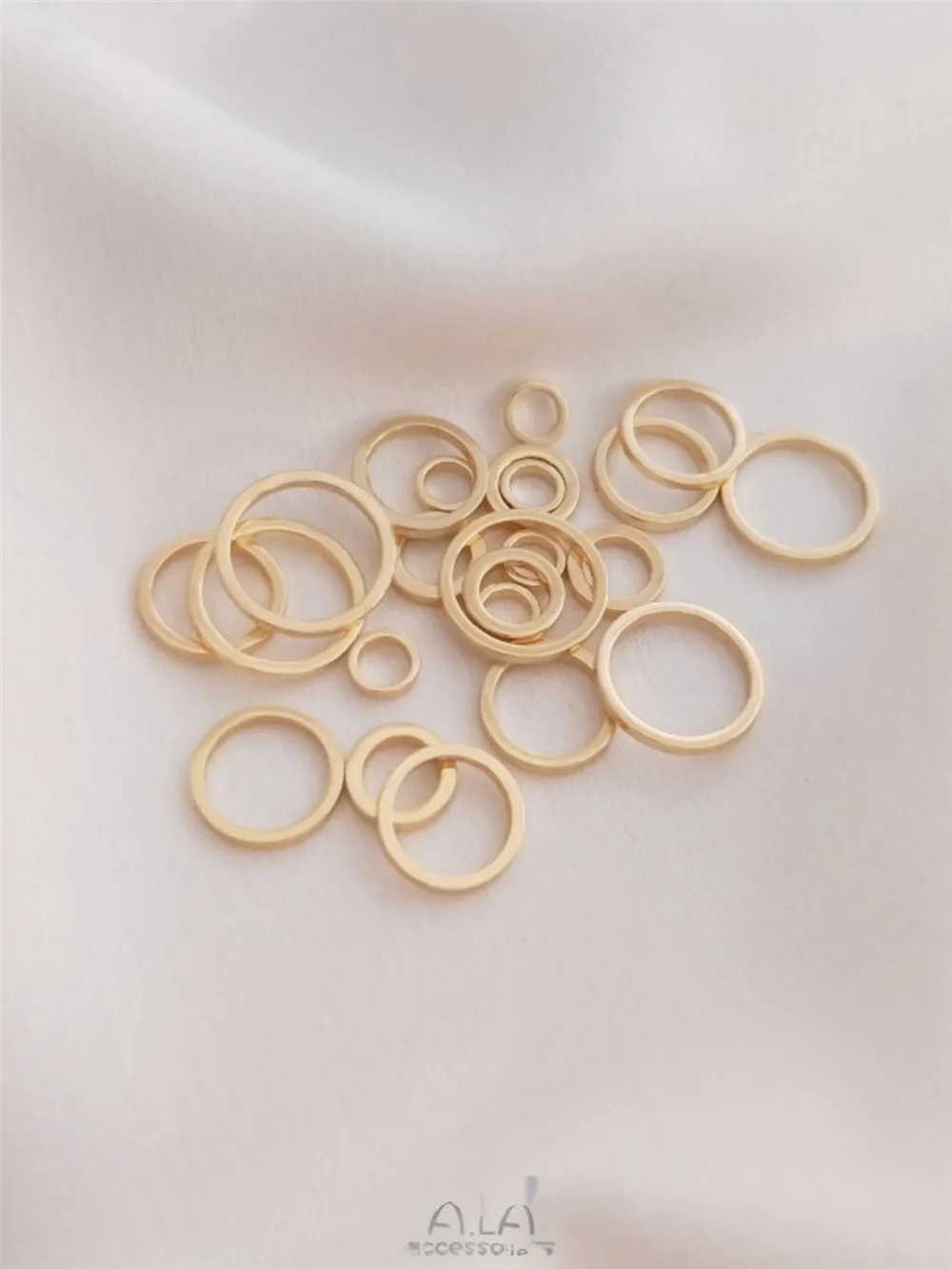 14K Gold Wrapped Closed Loop DIY Accessories Handcrafted Circular Bracelets Necklaces Earrings Jewelry Hanging Ring Materials