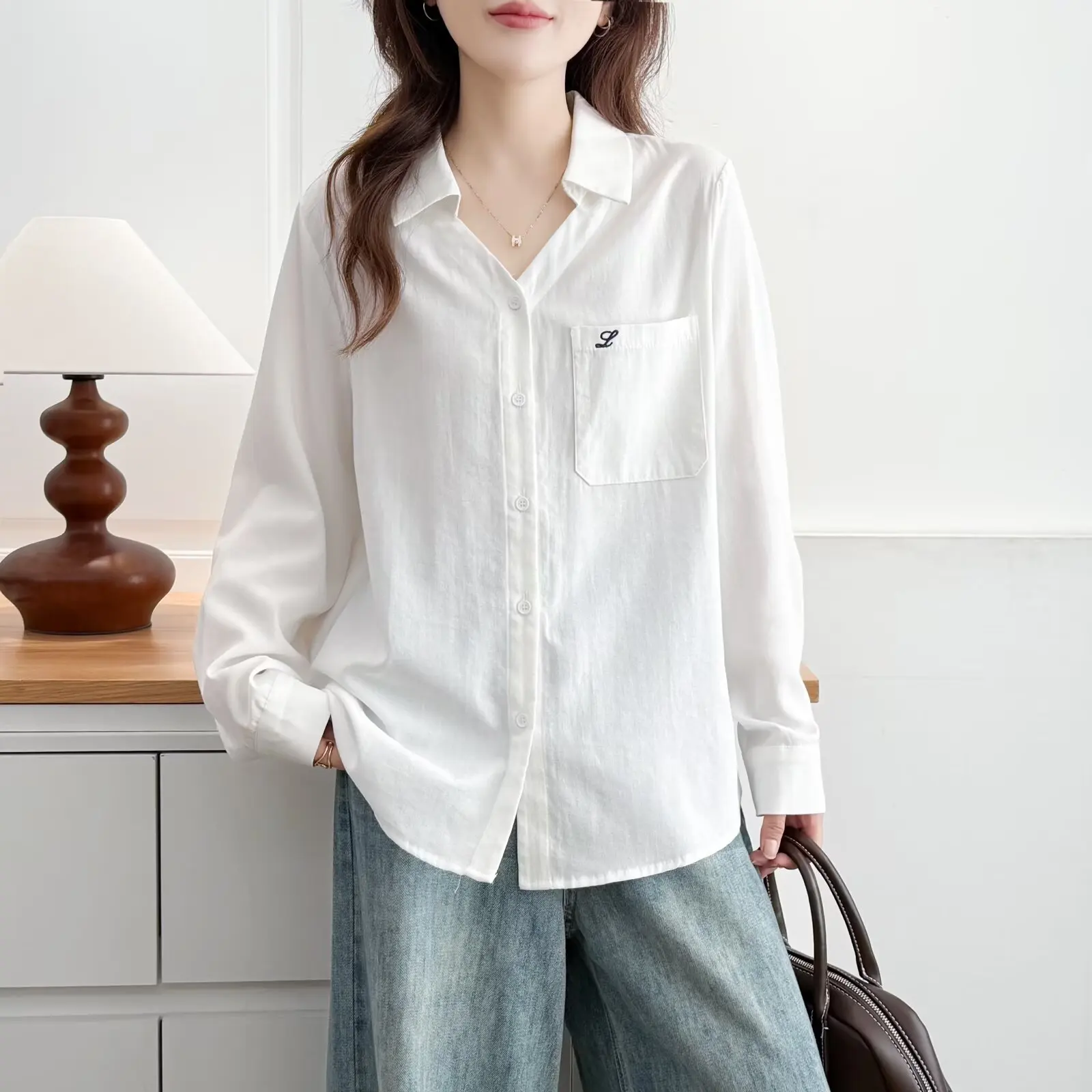 

Fashion Plus Size Women's Blouses Elegant Embroidered Pocket Long Sleeve Shirt Stylish Autumn Lyocell Tops 626