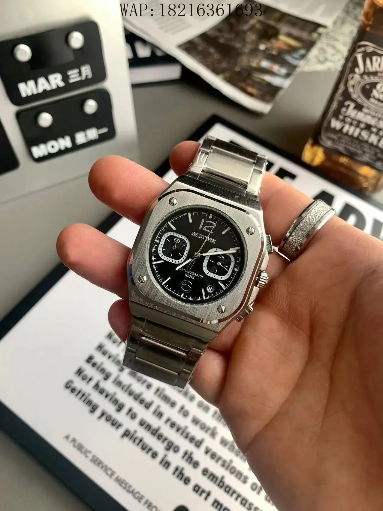 Square Watch Men's Large Dial Luminous Fashion Calendar Steel Belt Quartz Watch