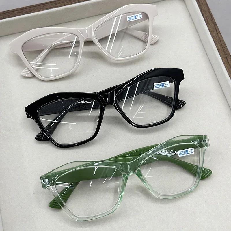 Personalized Cat Eye Reading Glasses Retro Men Women Clear Lens Presbyopia Glasses Blue Light Blocking Eye Protection Eyewear