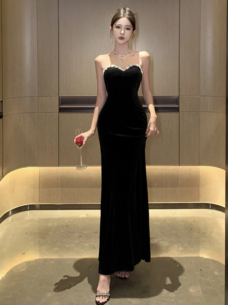 

Bla Velvet Evening Dr Sexy Strapl Fi Tail Long Gown Diamond Embellied Sequin Wrap Chest High Waist Floor Length