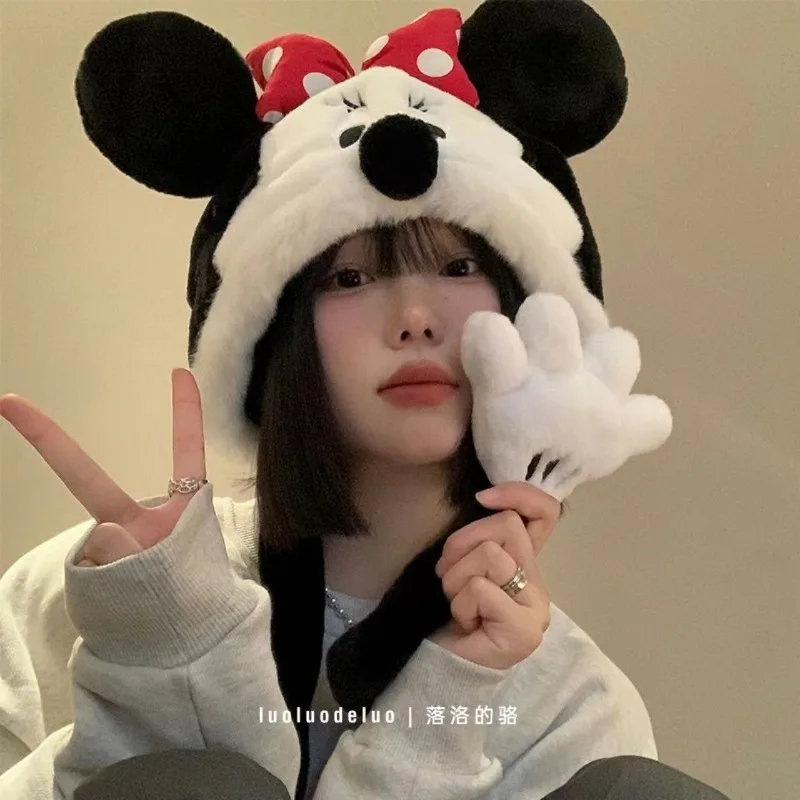 Disney Mickey Mouse Donald Duck cute hat for women plus velvet and thickened winter to keep warm and cold Pooh Bear furry