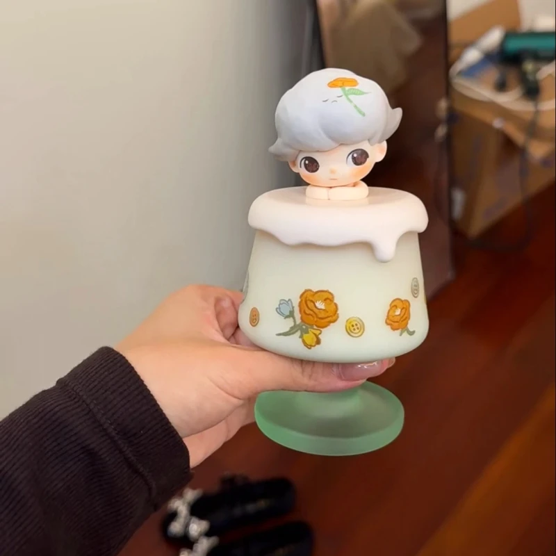 Genuine Popmart Dimoo The Missing Day Aromatherapy Candles Blind Box Desktop Ornament Trendy Toy Christmas Gift Mystery Box