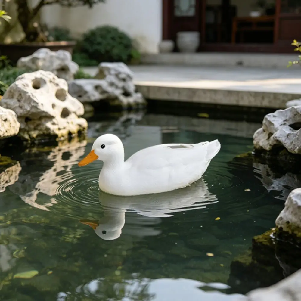 PE Blow Molded Floating Duck Ornament Balanced Buoyant Weighted Bottom Decorative Figurine Delicate Painting Realistic Shape