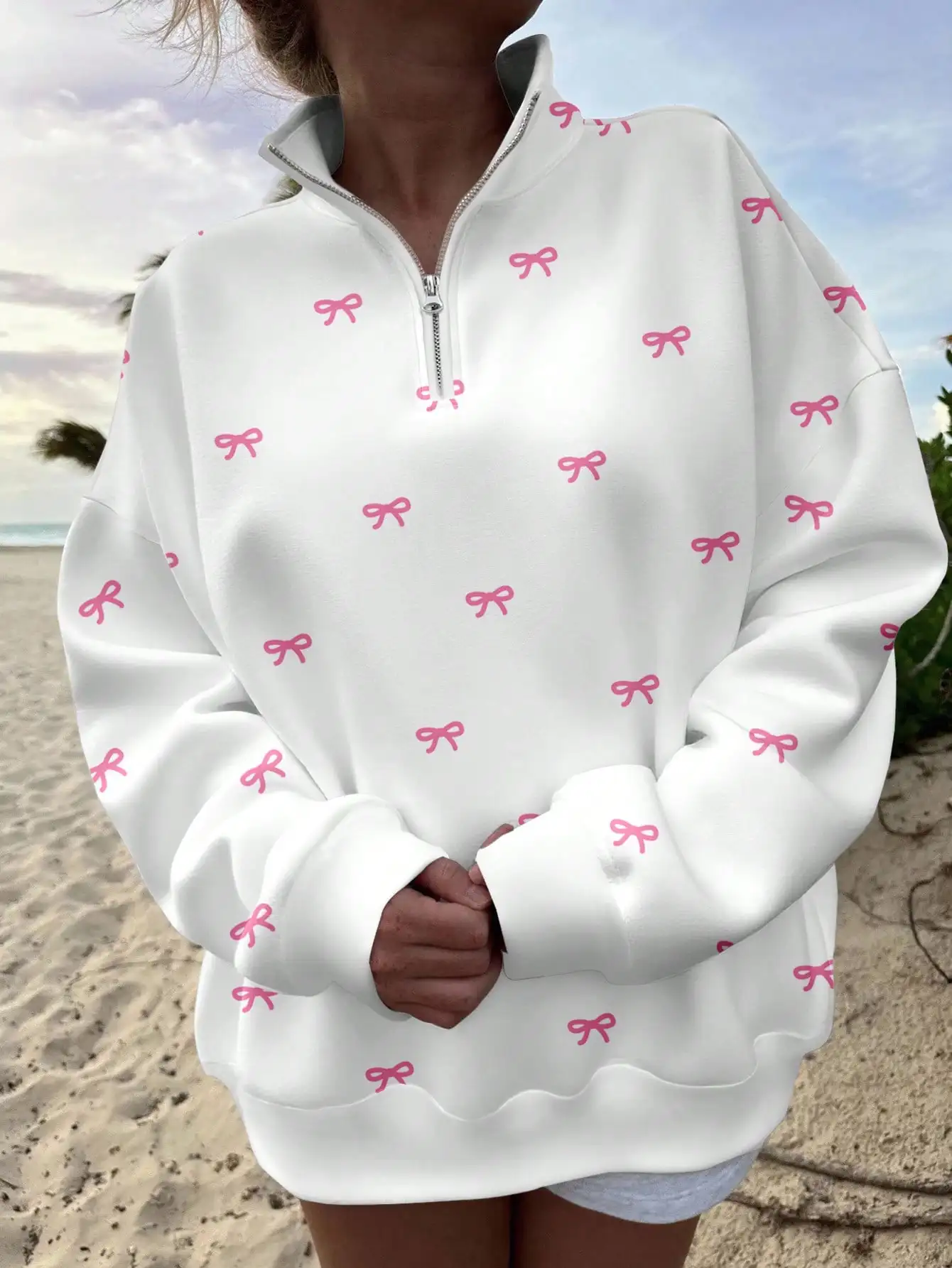 

Women's White Half-Zip Sweatshirt with Pink Bow Print, Loose Fit, Autumn Winter Casual Style