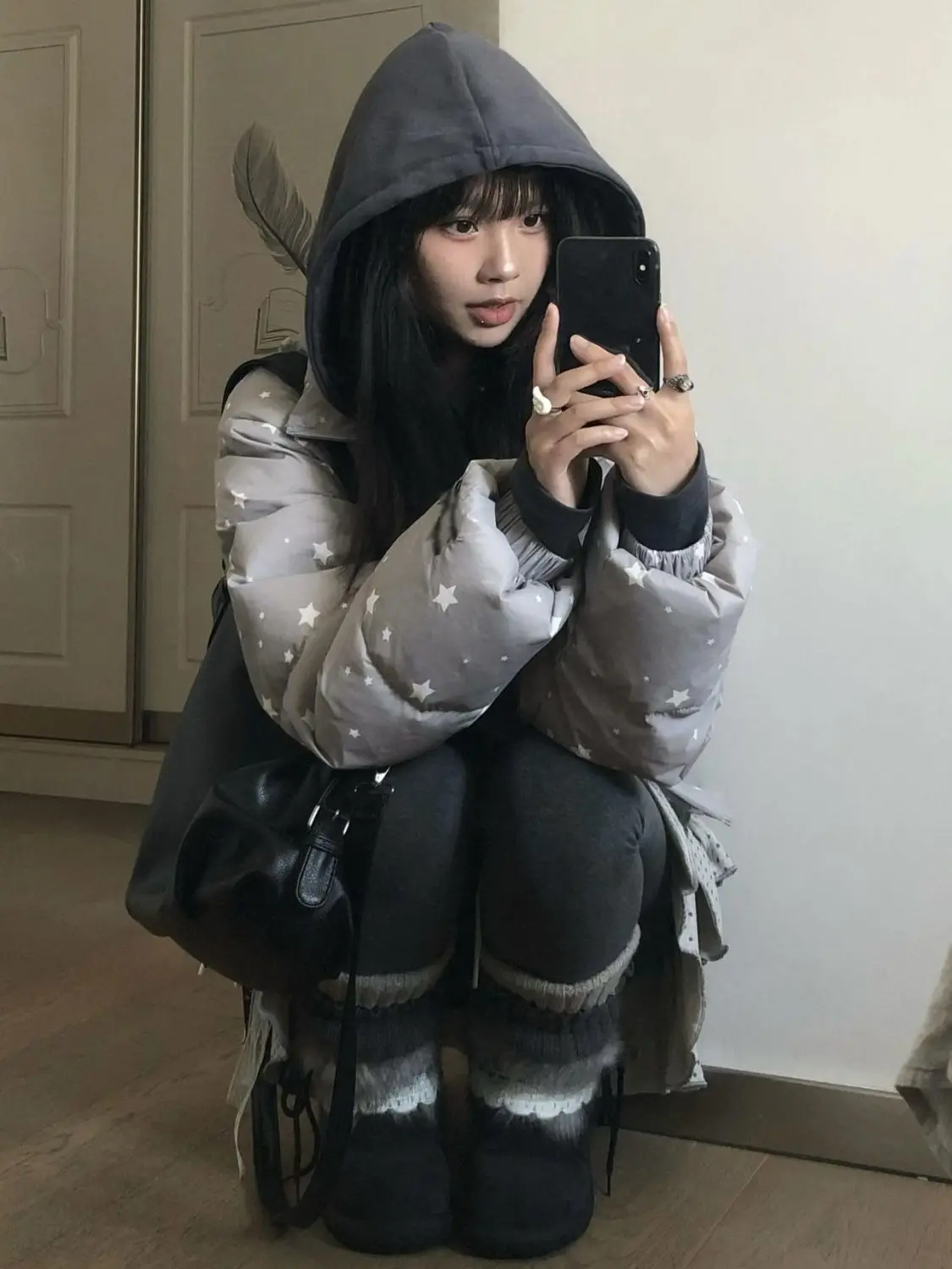 

Пуховики-парки женские: устаревшие, непригодные, старомодные, старинные, древние, архаичные, забытые, устаревшие по стилю, неподобные современным модным тенденциям, нестильные