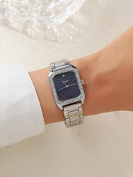 A Women's Fashion Classic Stainless Steel Watch With Square Diamond Watch. Can Be Used In Daily Life