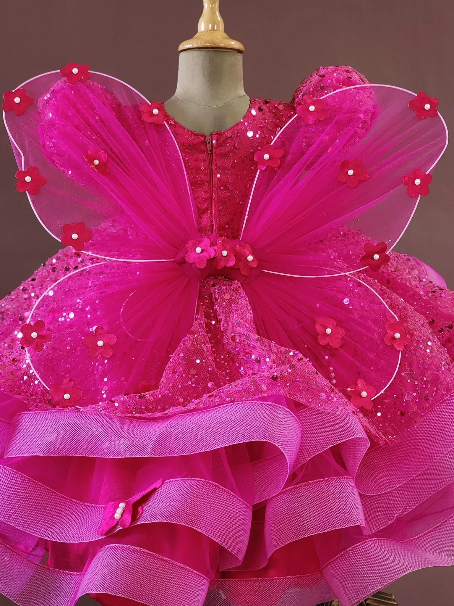 Custom JDY High Puff Sleeve Sequin Butterfly Flower Girl Dress Wedding Party Gown Birthday Party Dress Kids Pageant Dress فساتين