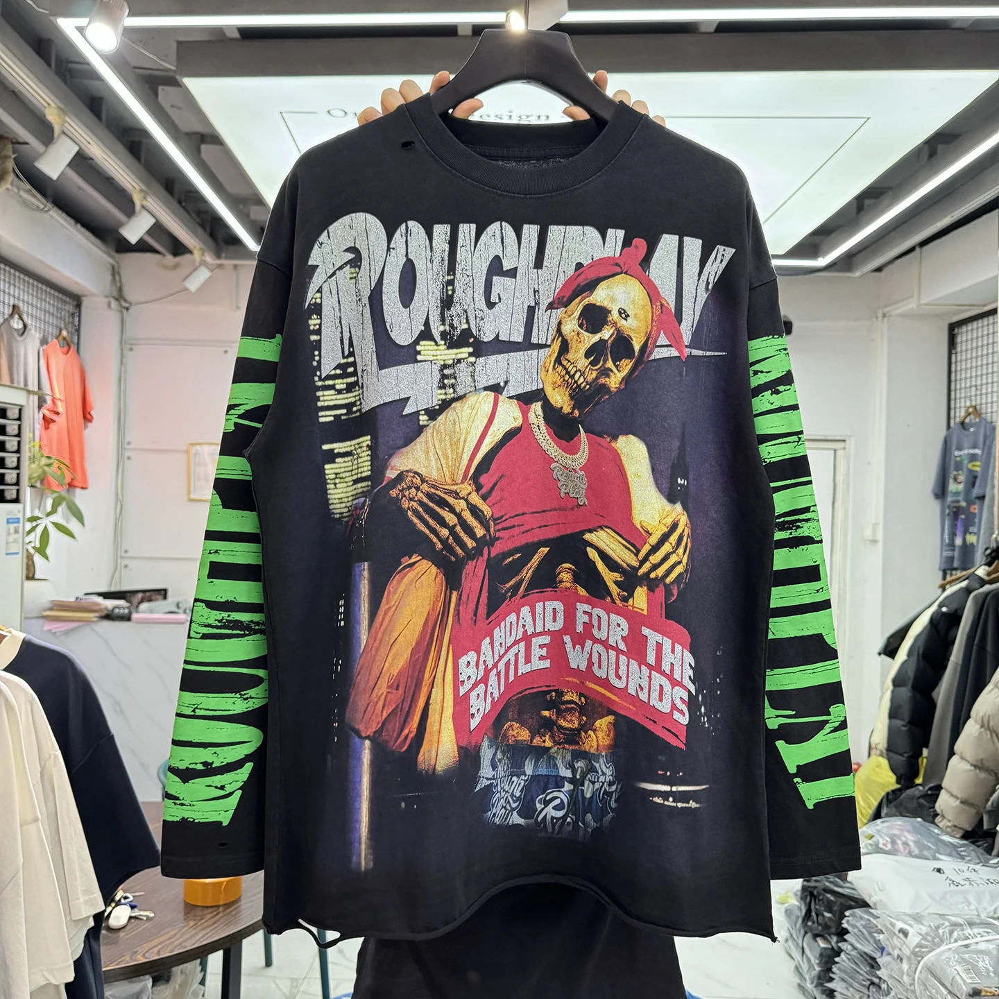 RoughPlay American High Street Fashion Skeleton Pattern Print Vintage Worn Long Sleeve T-Shirt Loose Fit Hole Design Cotton Top