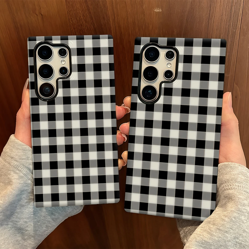 Black White Gray Checks For Samsung Galaxy Phone Case S23 S20 S25 FE S24 Plus S26 Ultra 2-IN-1 Shockproof Bumper Hard PC