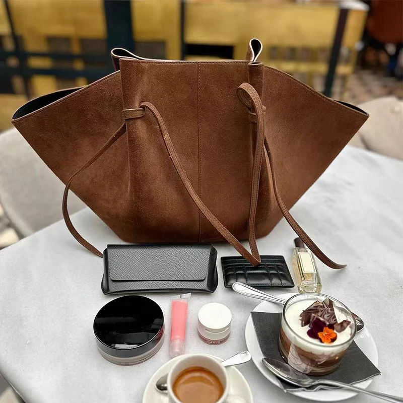 Autumn/winter New Fashion Suede Vintage Shoulder Bag Large Capacity Single Tote Handbag Luxury Trend Female Underarm Bag 2024