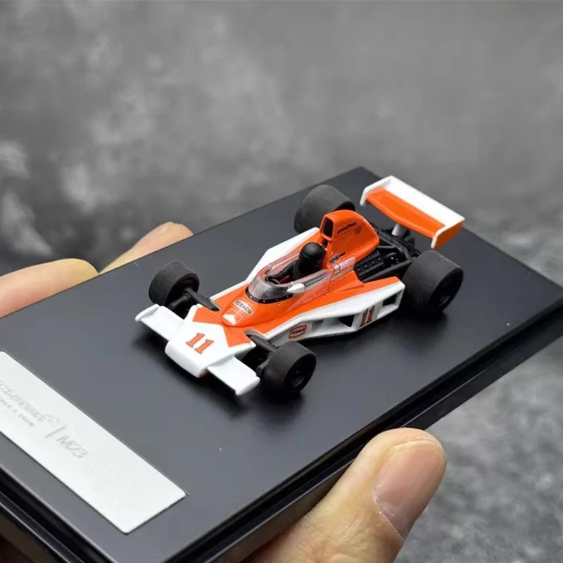 

LCD 1:64 Scale M23 Racing Car Simulation Alloy Car Model Static Display Collectible Toy Gift Souvenir Decoration