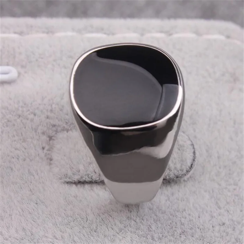 YANHUI Men Classic Style Black Obsidian Ring Never Fade Stainless Steel Wedding Party Wedding Rings For Men Size 7 8 9 10 11 12