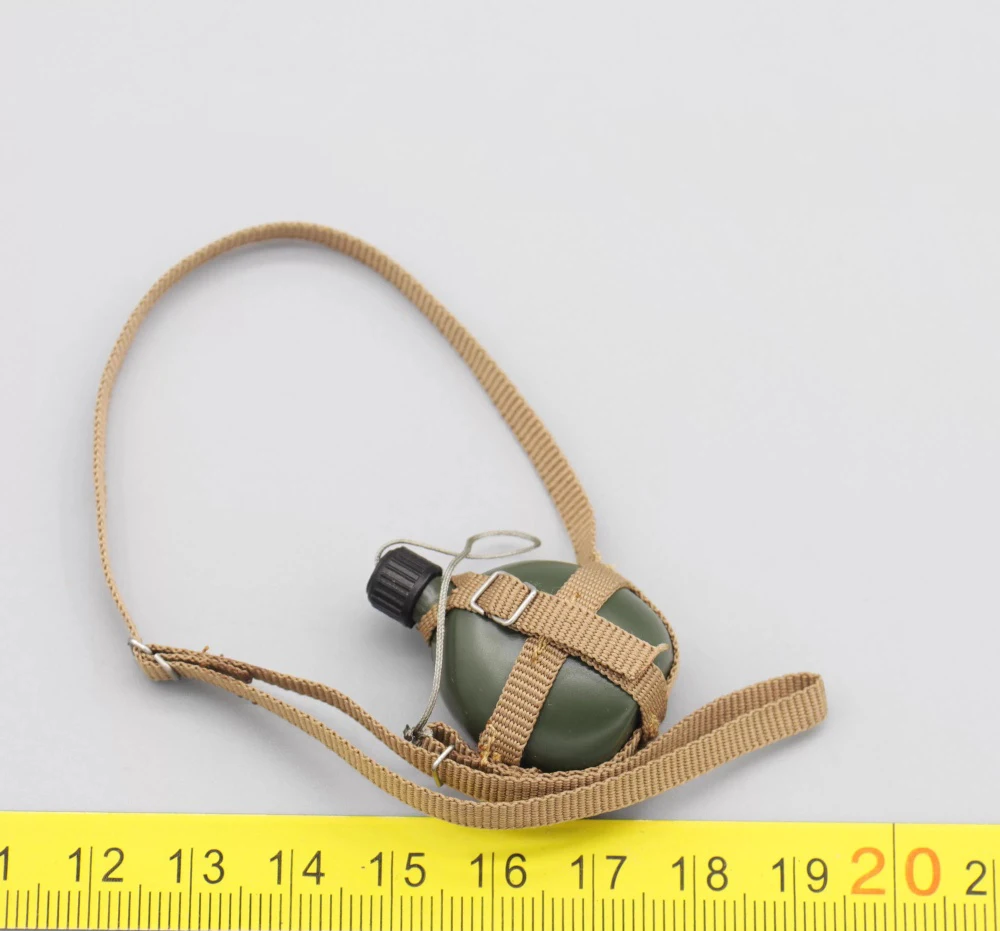 

QORANGER QOTOYS 1/6th QOM-1050 Asia Soldier Doll Soldier Doll Toys Model Uniform Coat Pant Not Real Accessories For 12" Figure