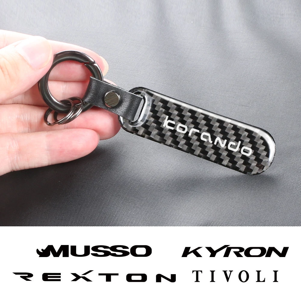 Carbon Fiber Car KeyChain Key Holder For Ssangyong Korando Kyron Musso Rexton Tivoli Actyon Key Chain Ring Car Accessories