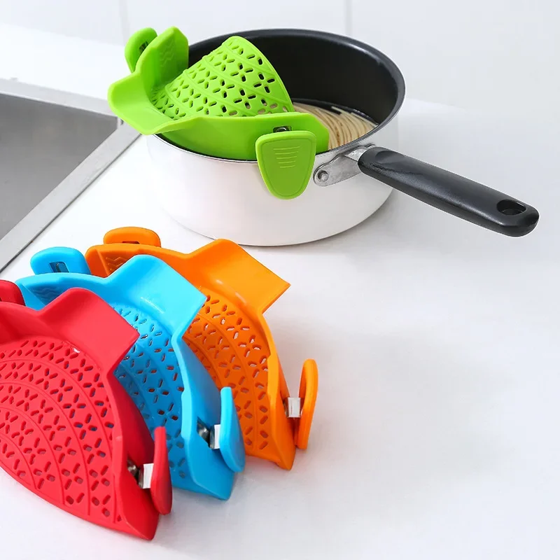 

Silicone Pot Edge Strainer Draining Board Spill Proof Kitchen Tool for Vegetables Fruit Pasta Washing Universal Filter Drainer