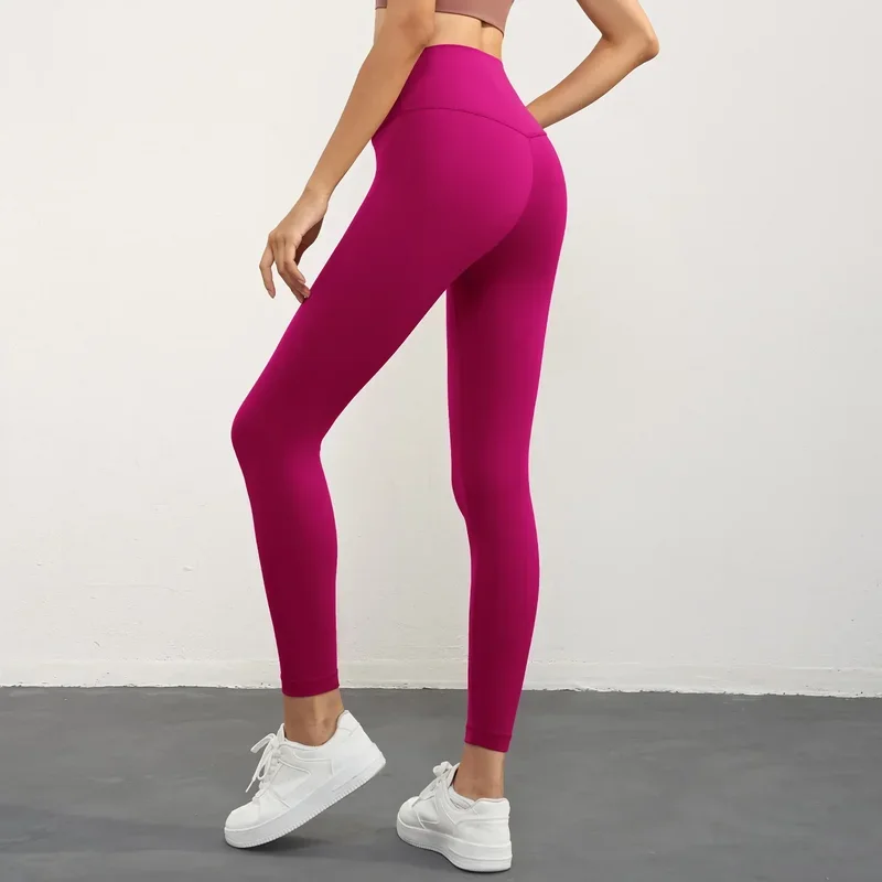 Yoga-Leggings ohne Vordernaht, hintere Taillentasche, mit hoch tailliertem Logo für Damen, nackte Fitnesshose, Sportbekleidung