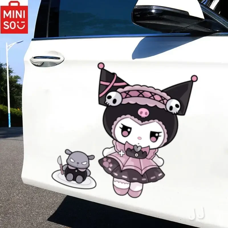 MINISO Sanrio Melody Kuromi Araba Karikatür Çıkartmalar Scratch Kapak gövde camı Dekorasyon Tampon Elektrikli Araba Dekorasyon Çıkartmaları