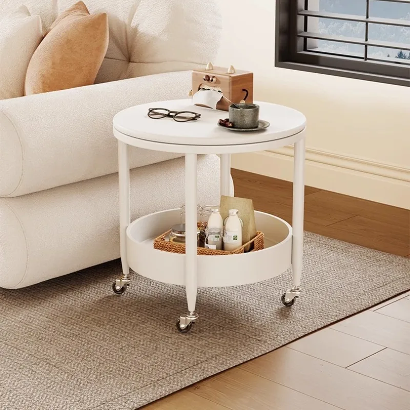 

‌ Современный приставной столик на колесах, портативный журнальный столик для гостиной, прикроватная полка для хранения, компактный столик для балкона