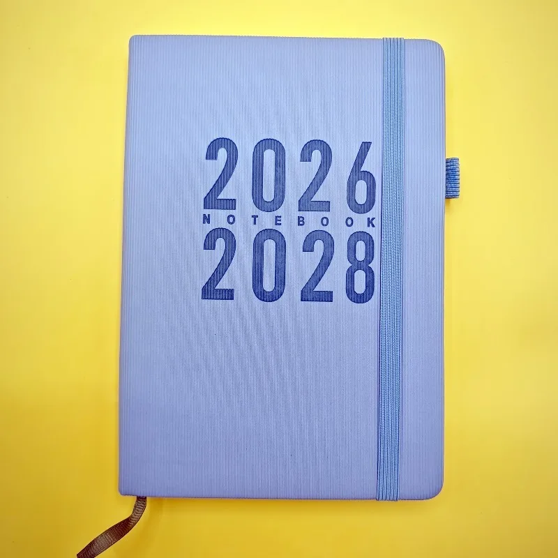 تقويم مخطط شهري لمدة 3 سنوات 2026-2028-يناير إلى ديسمبر، غلاف ناعم مع حامل أقلام مرن، كتابة مذكرات تصميم بسيط