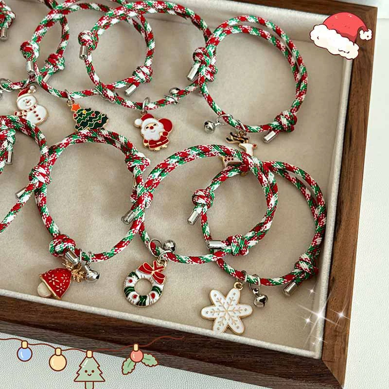 1Pc Random Christmas Bracelet Cartoon Adjustable Bracelets Xmas Tree Santa Claus Penguin Pendant Hand Strap For Couple Gifts