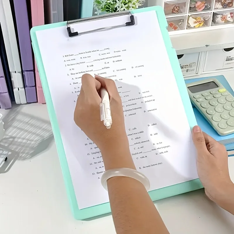 Organizador de carpetas de plástico A4 con clip: bloc de escritura multifuncional para documentos de examen, partituras musicales y organización de oficina