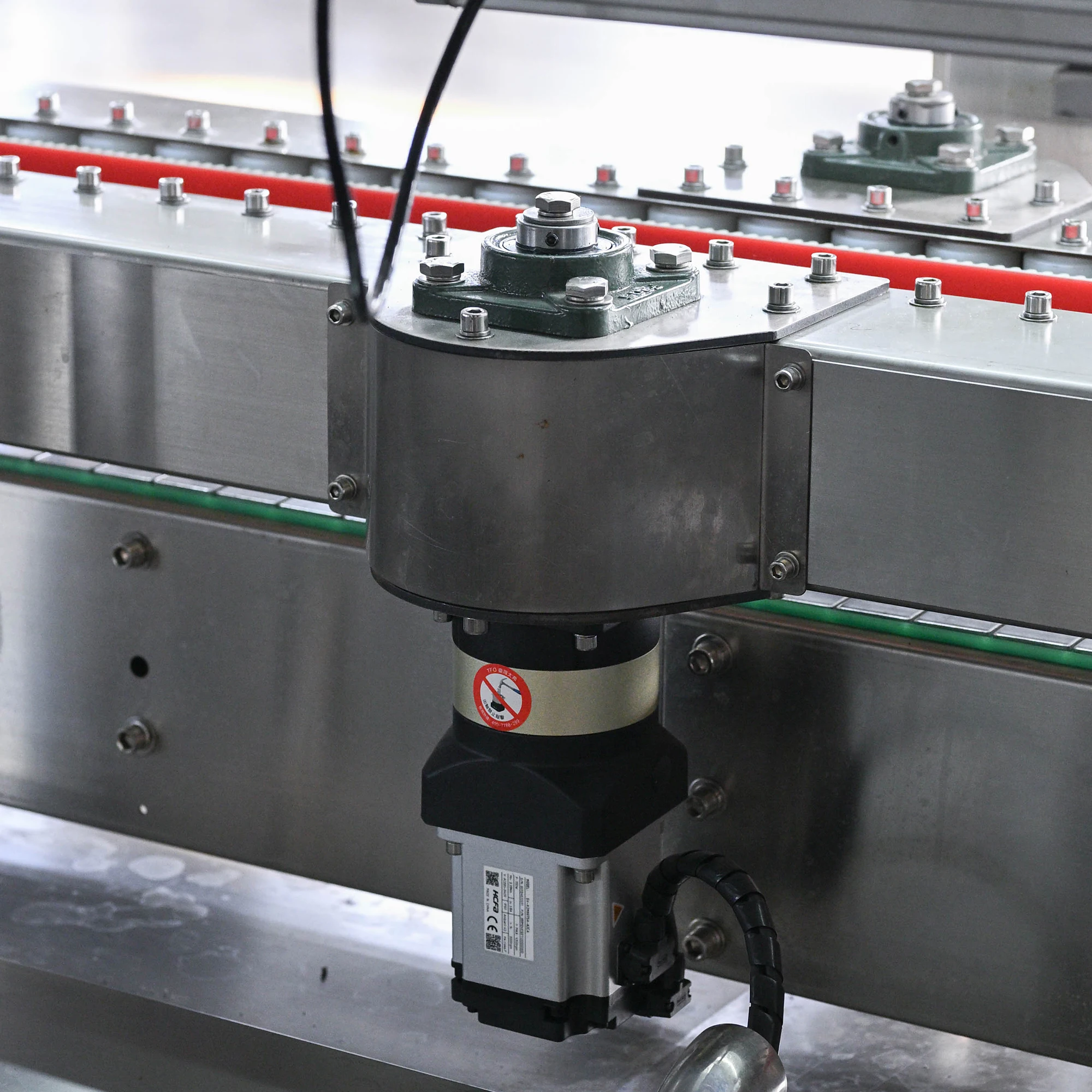 Factory Direct Sales Fully Automatic Sauce Canning Equipment Jam Ketchup High-efficiency Drip-proof Filling Machine