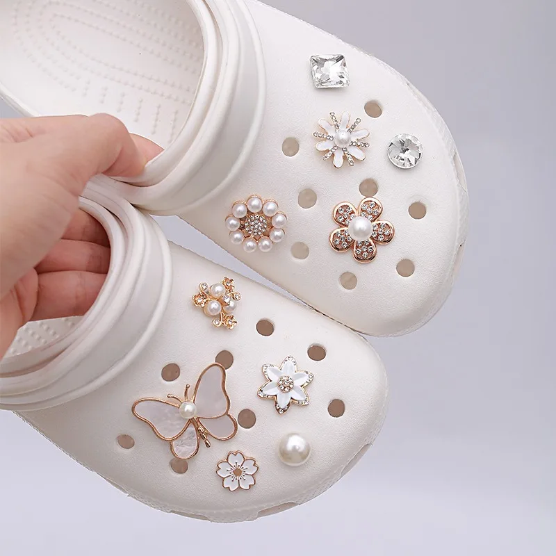 

10PCS Luxury Shoe Charms Set Accessories Hole Shoe Buckle Alloy Pearl Butterfly FlowerDIY Shoes Decorations Woman Girls Gift