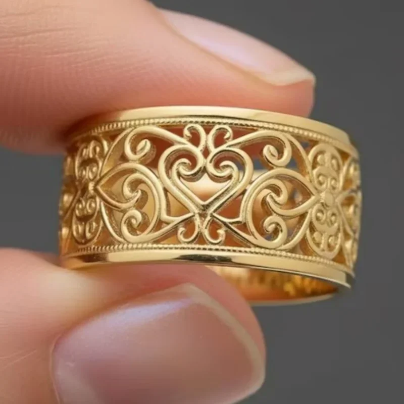 Ladies' Vintage Wide Cut Hollow Ring Exquisite Rolled Grass Carving Design Elegant and Atmospheric Ring Daily Fashion Jewelry