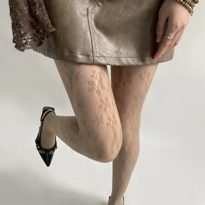 Nowe brązowe rajstopy kabaretki z kwiatowym wzorem, seksowne damskie rajstopy z siateczki w kolorze kawy, ażurowe rajstopy Y2k Lolita, nylonowe transparentne pończochy z koronką.