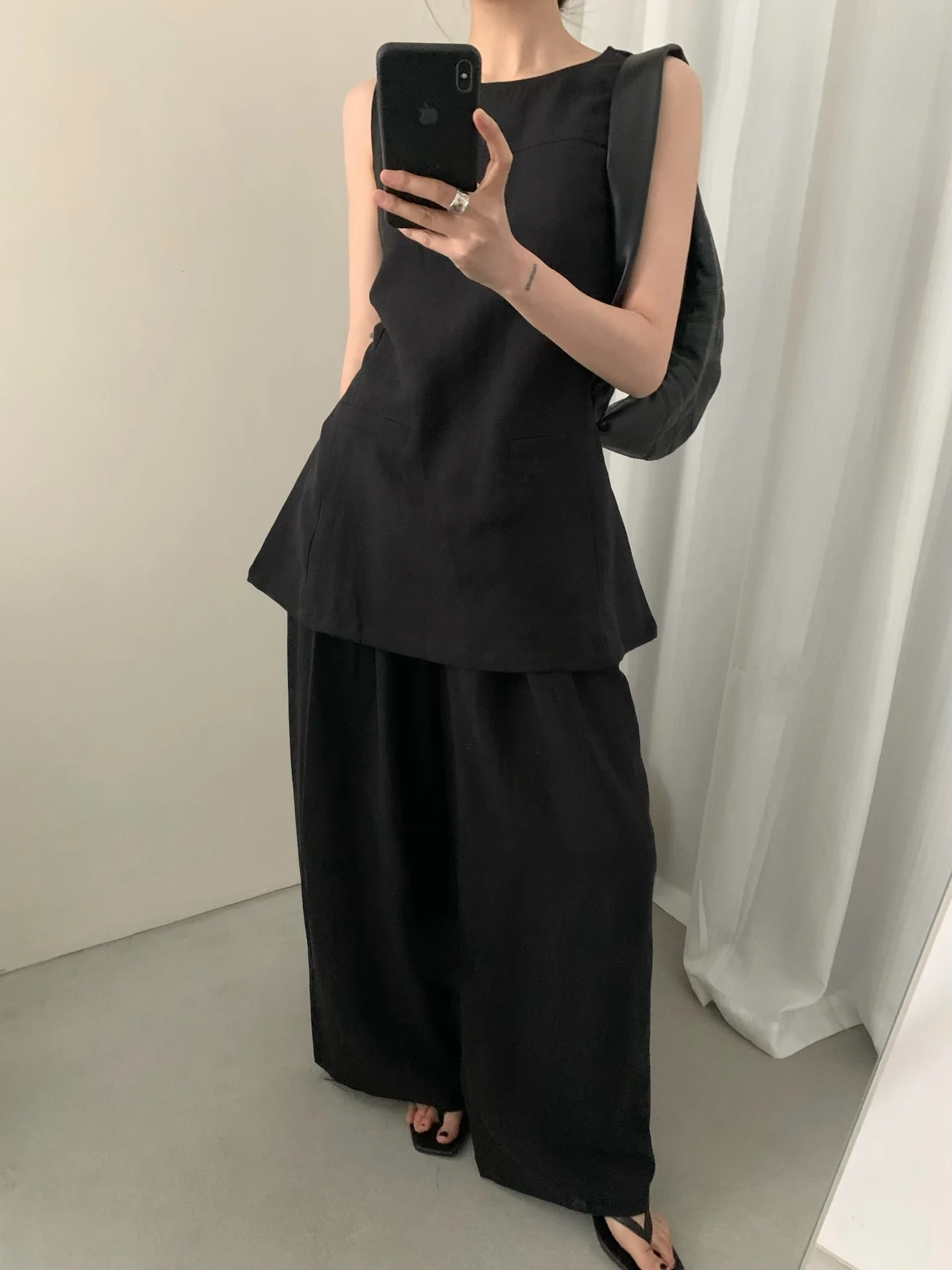 

Chic High-Quality Linen Silk Set Cool Fashionable Dongda Gate Women's Spring Collection Two-Piece Ensemble Elegant Style